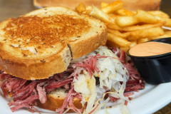 Places-to-eat-banner-2