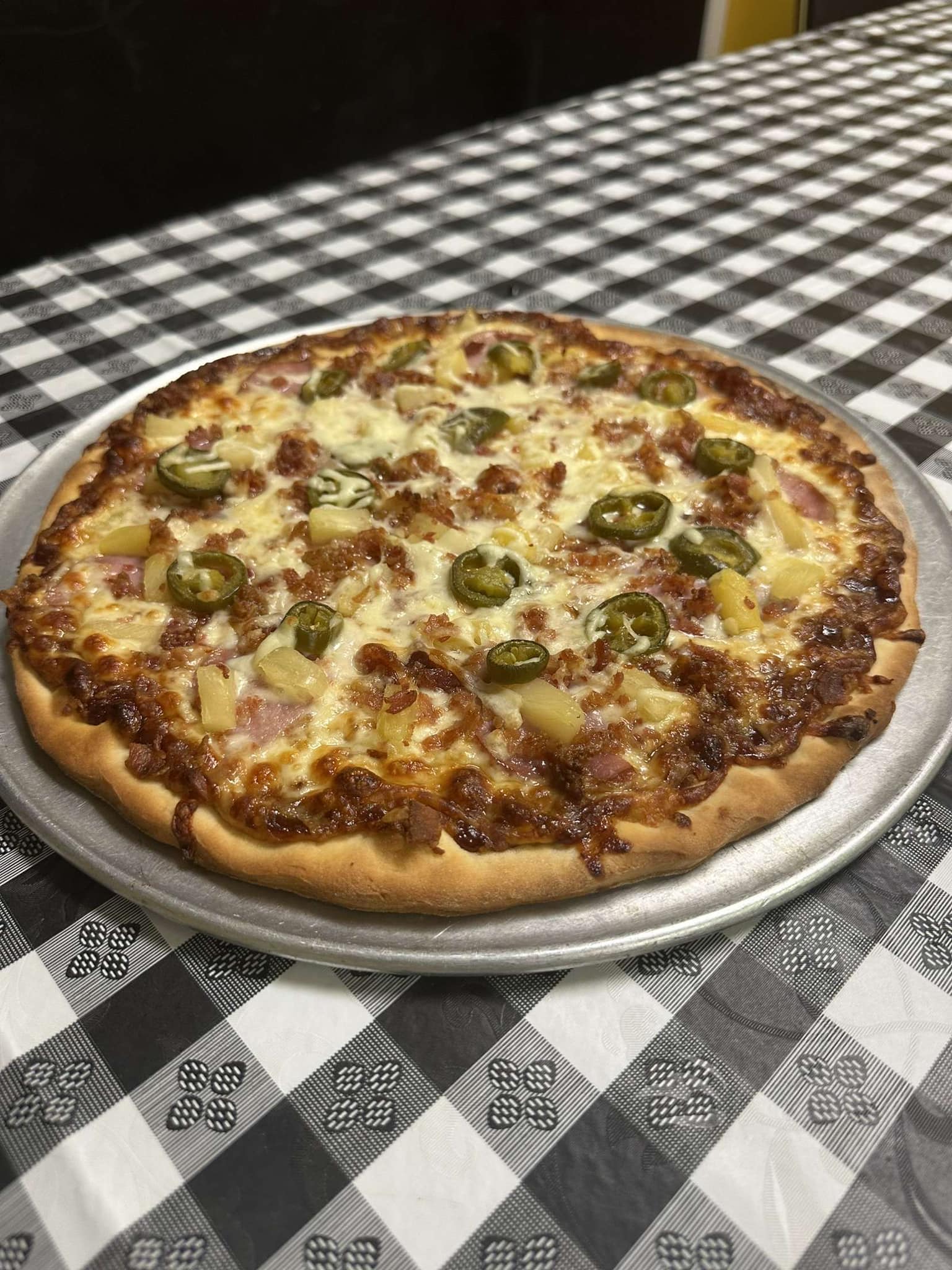 Charli’s Pizza & Sub
